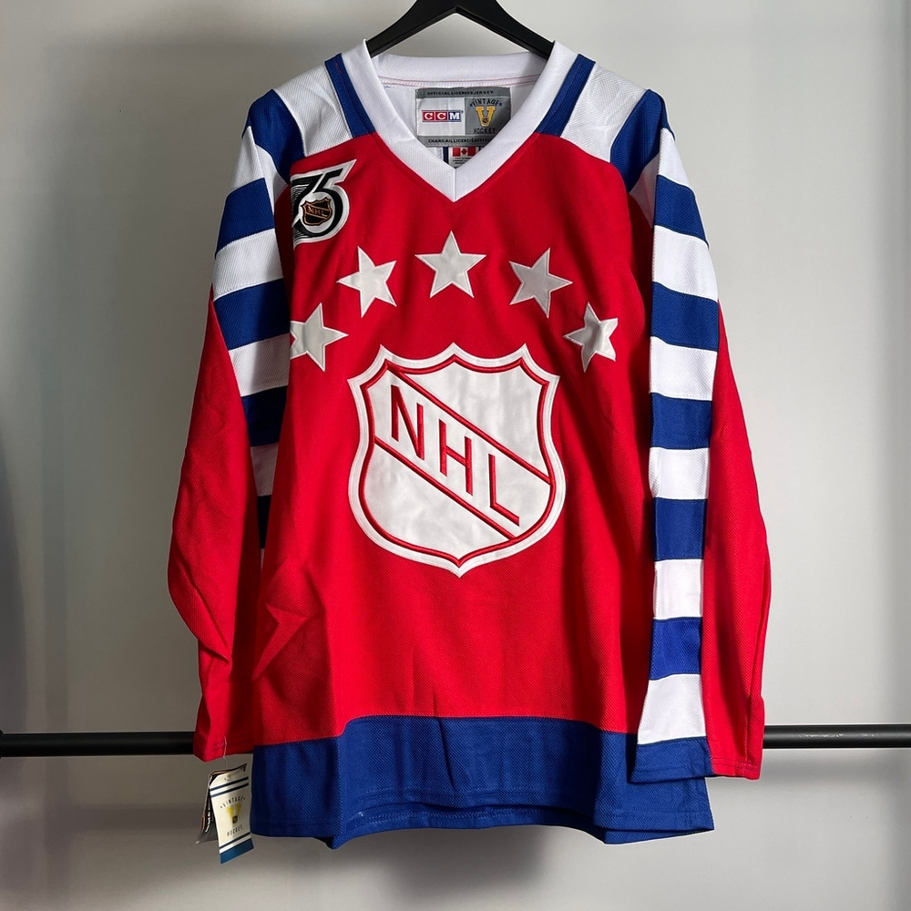 Men's CCM NHL Vintage All-Star Yzerman Jersey size 50